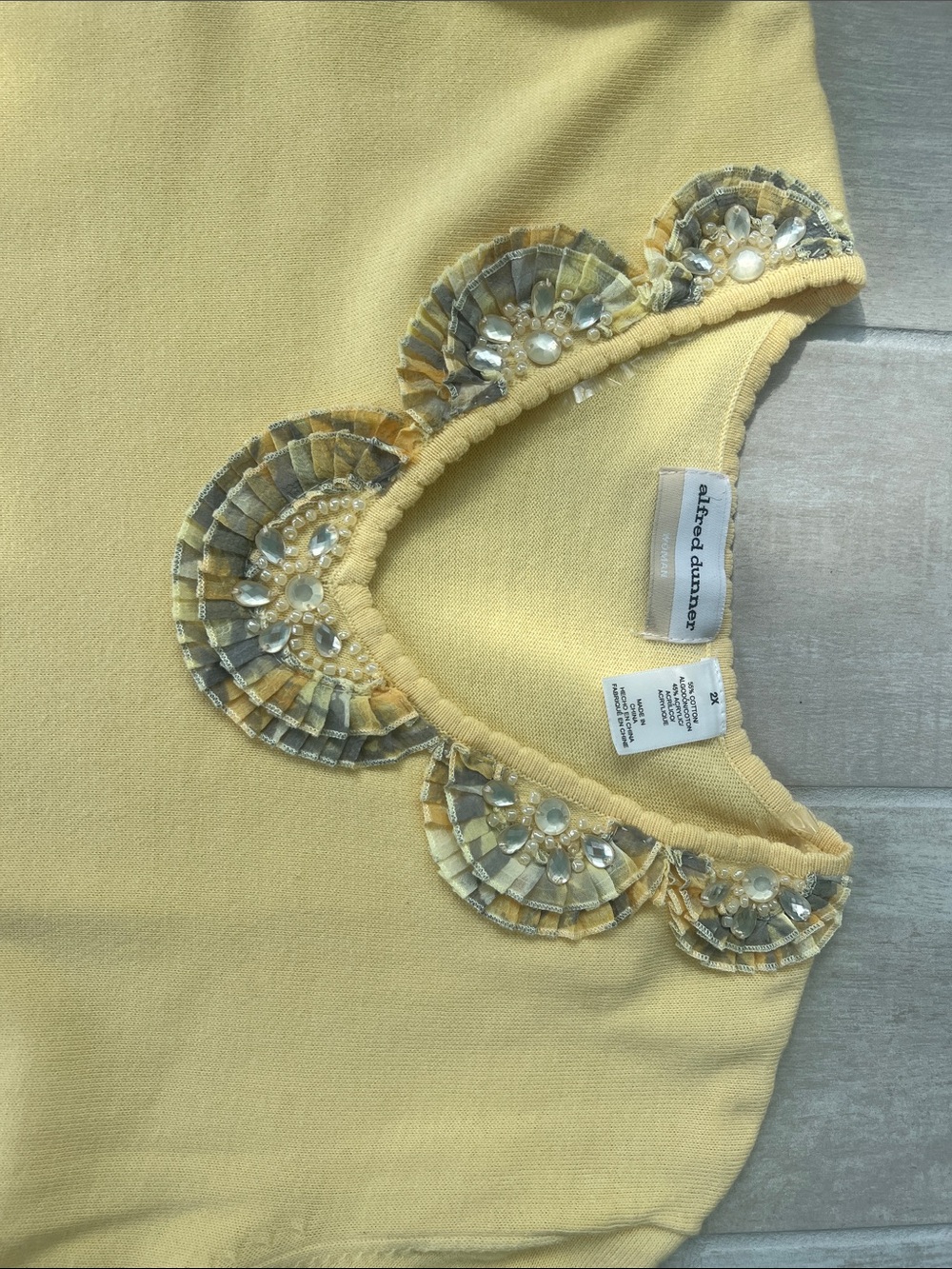 Alfred Dunner Pale Yellow Beaded Scoop Neck Short Sleeve Sweater - Picture 2 of 2